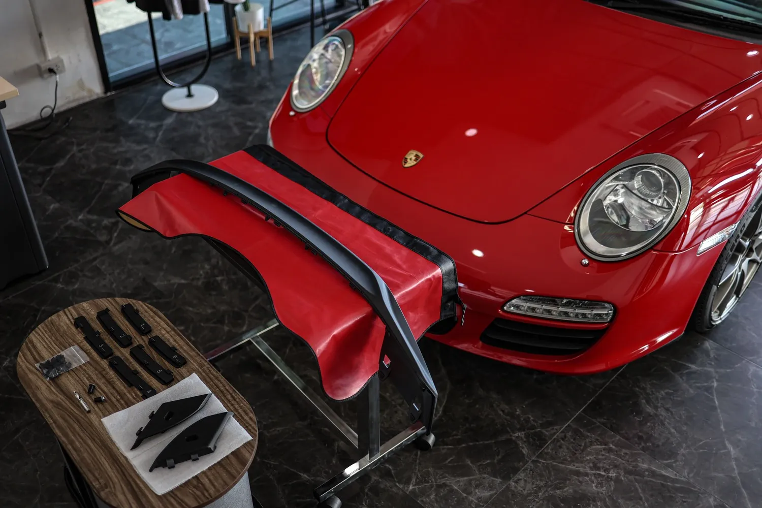 อัปเดตเทรนด์ Porsche 2026: เจาะลึกทิศทาง เทคโนโลยี และคู่มือการเลือกซื้อที่คนรักปอร์เช่ต้องรู้
