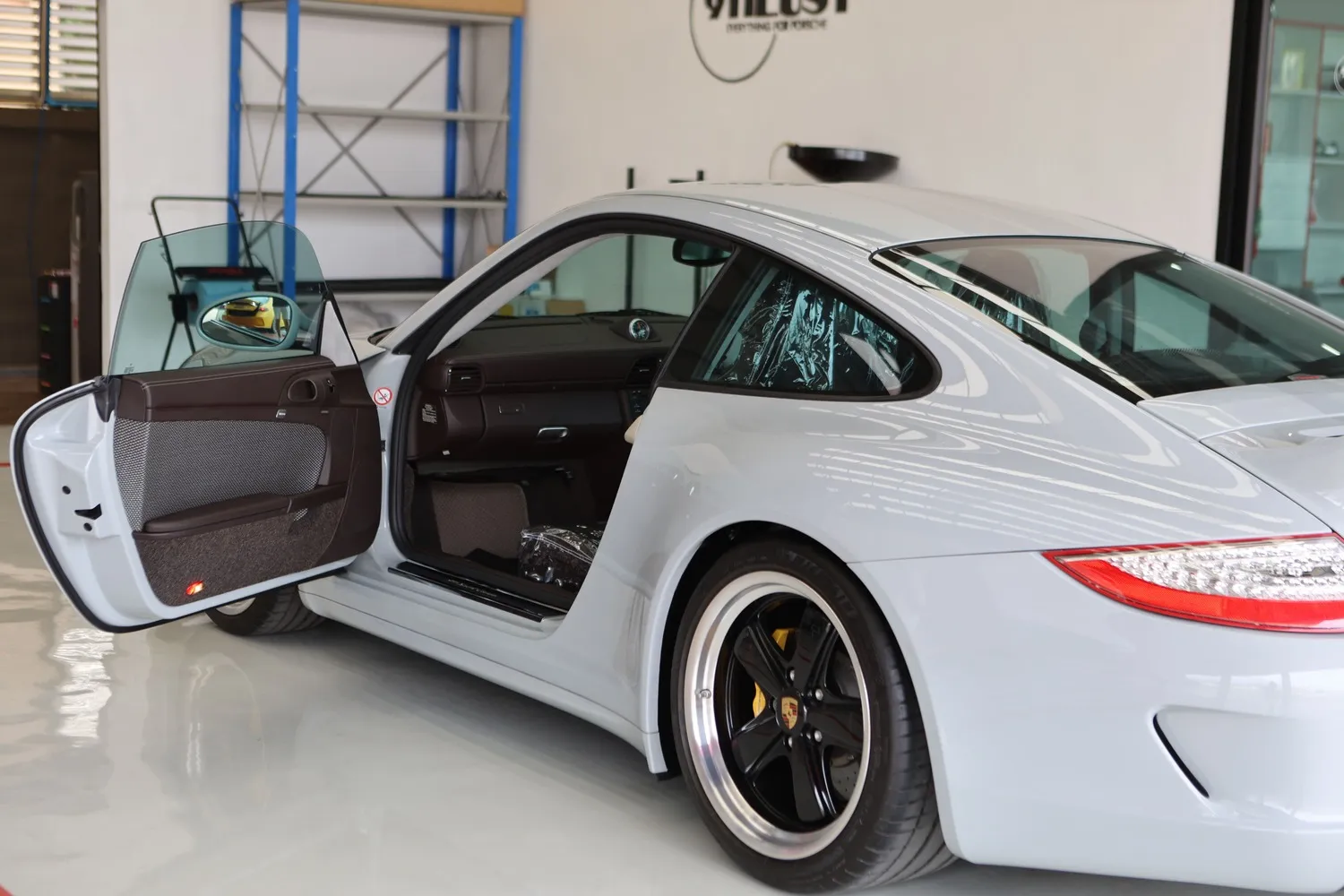 วิธีดูแลรถ Porsche เมื่อจอดนาน และไม่ค่อยได้ใช้งาน