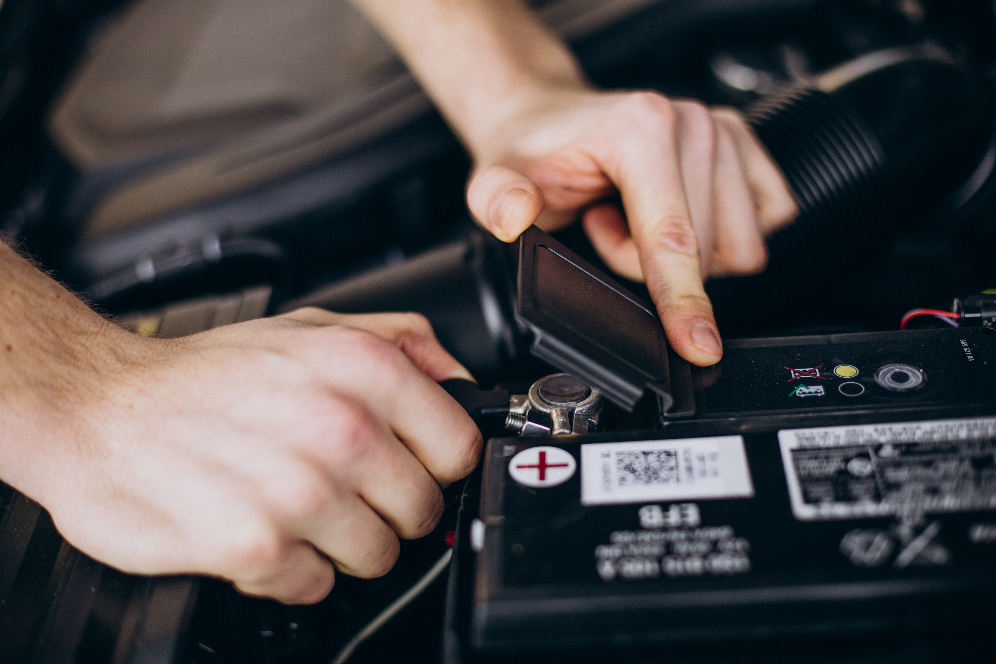 บริการดูแลระบบแบตเตอรี่สำหรับ Cayenne E-Hybrid
